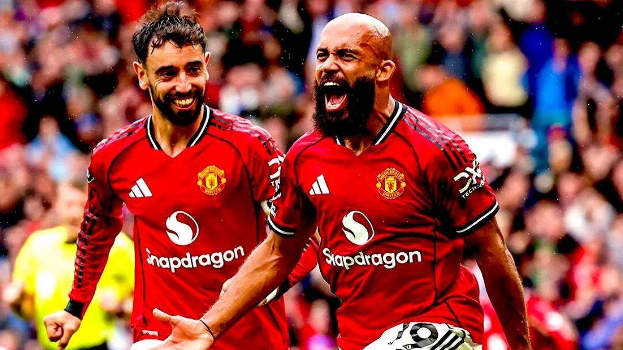 曼联客场逆转惊险，前景明朗