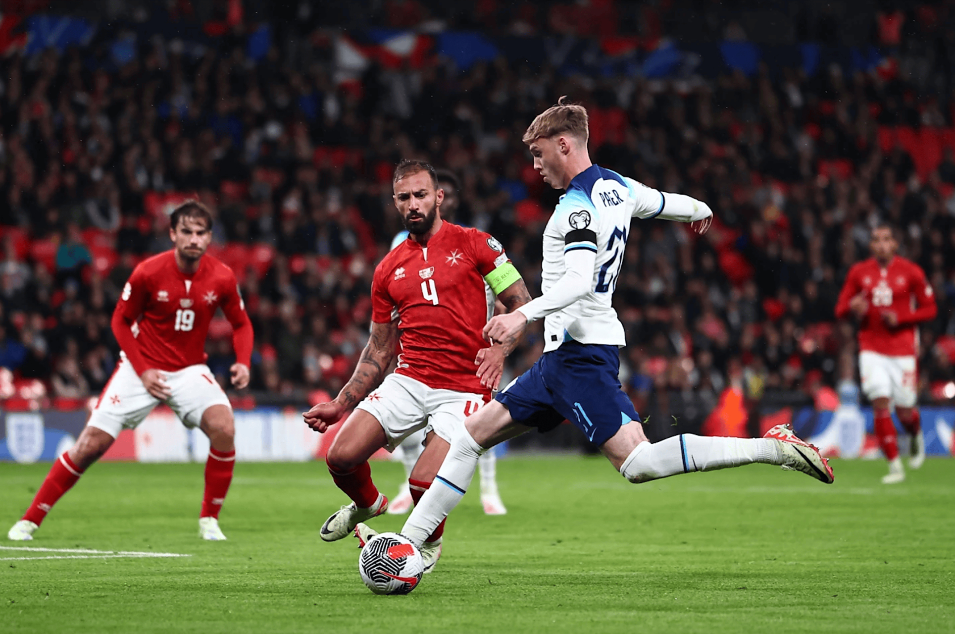 包含全球知名球员为协助抗击疫情提供帮助的词条 包含全球知名球员为协助抗击疫情提供帮助的词条