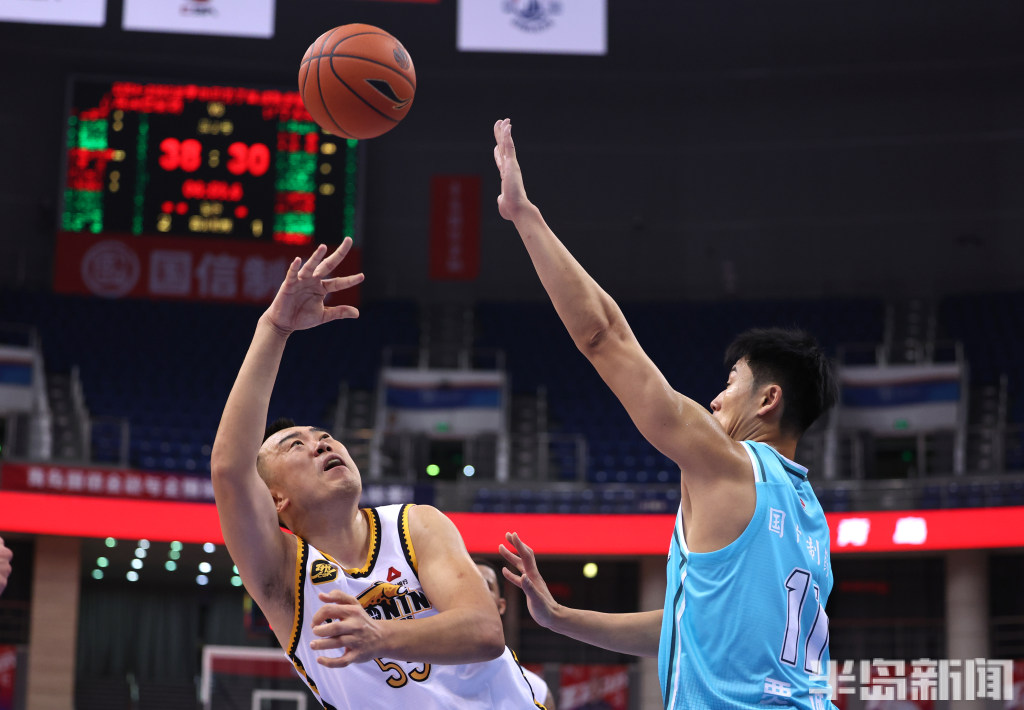 关于青岛男篮击败对手，展现出色实力的信息