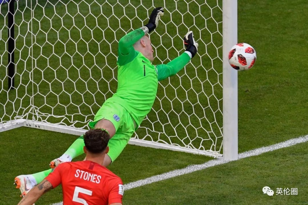 关于希腊门将连挡数球，成为全队保护神的信息