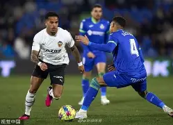 赫塔菲总理托业小连赌，鲁迪斯熙助短短创最佳