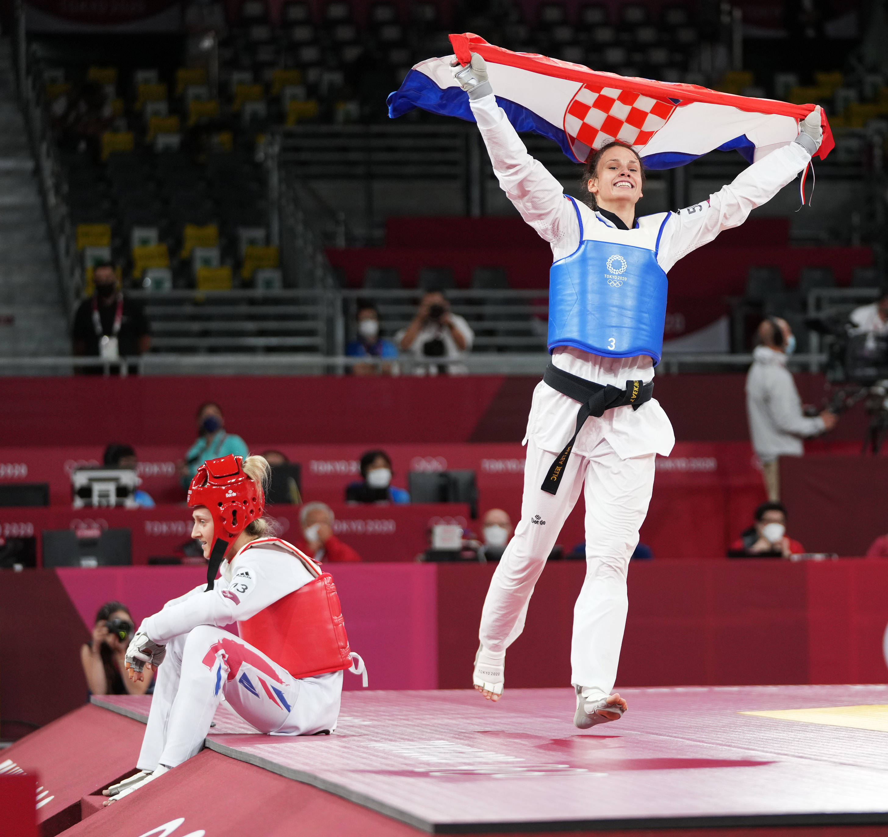 克罗地亚游泳选手速度飞快，获得佳绩