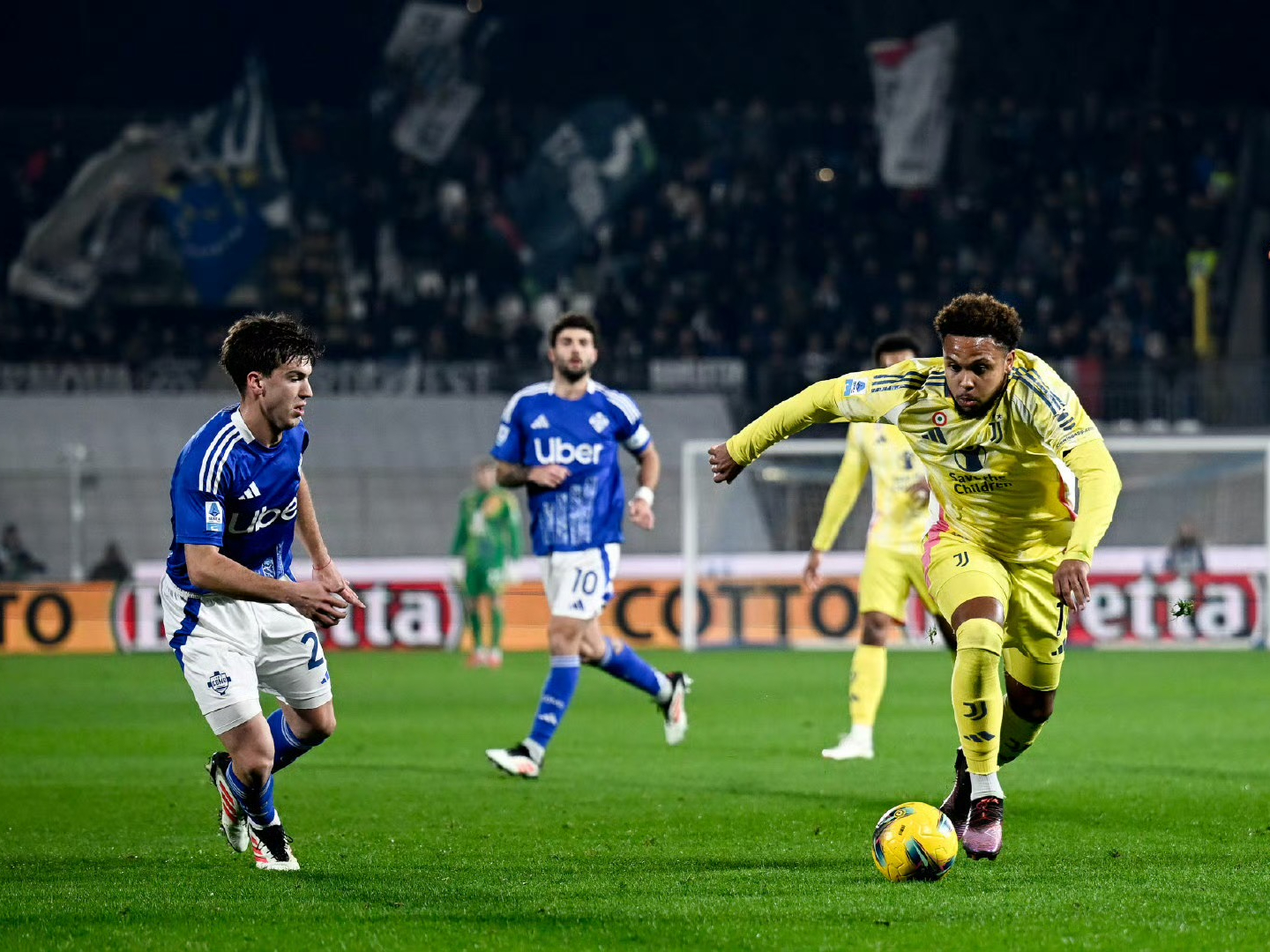 尤文图斯主场出局，遗憾错失决赛的简单介绍