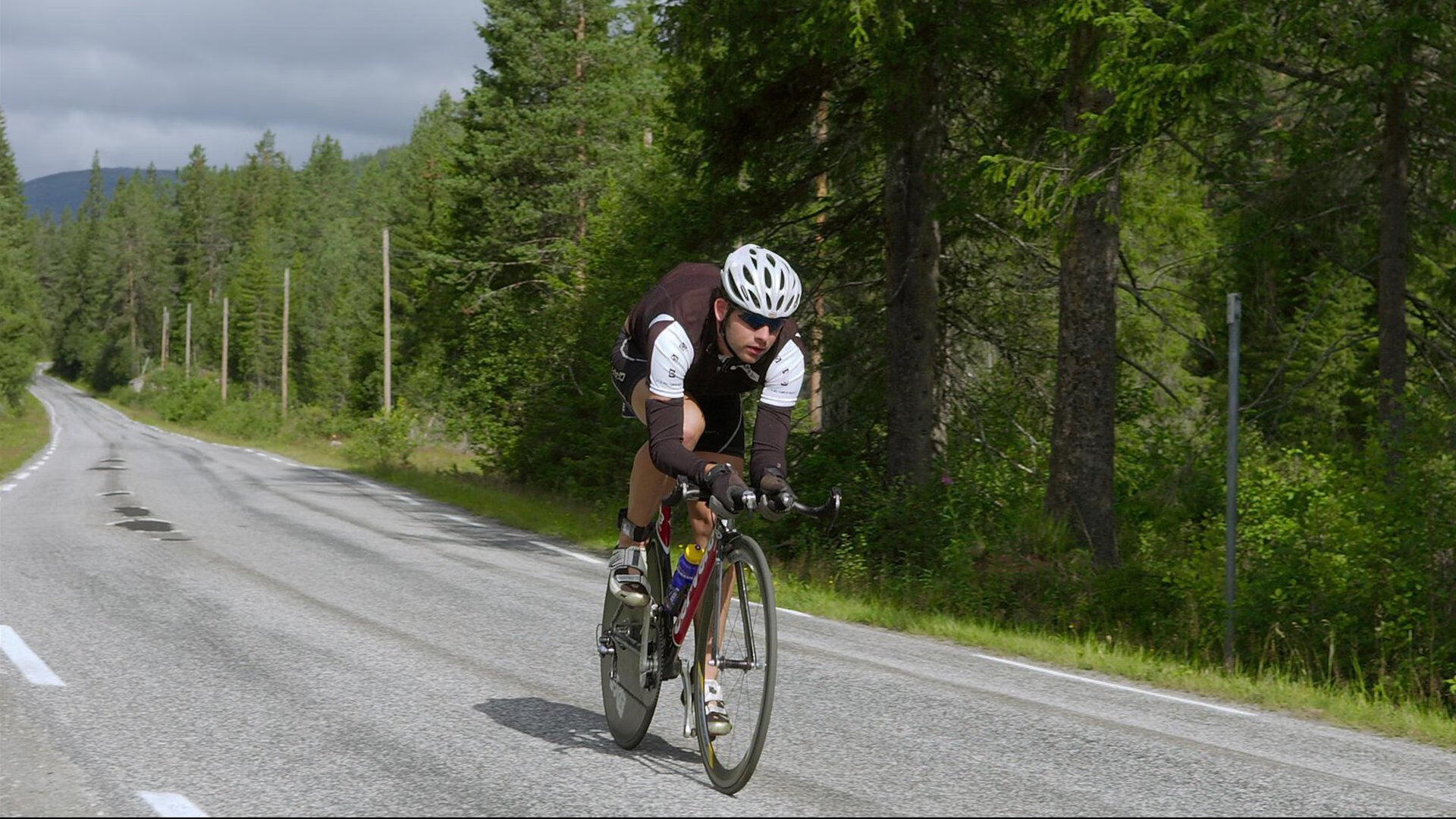 丹麦队轻取泰国队，安赛龙刷新纪录，北欧神话再续羽坛传奇
